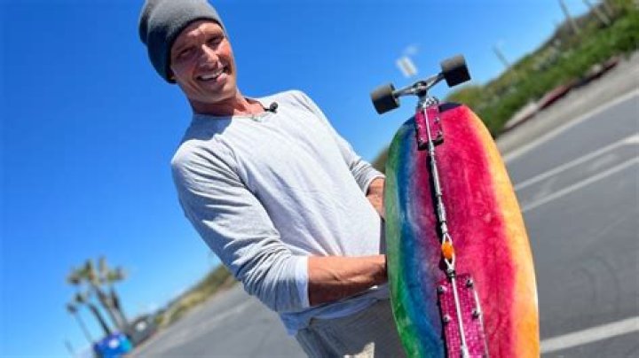 
What Happened To Jason Lee & Where Is He Today? Skateboarder Net Worth In 2022 