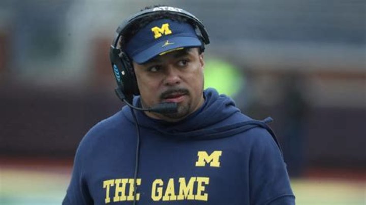
What Happened To Mike Hart? Michigan RB Coach Mike Hart Health Update, Biography, Height, And Net Worth 