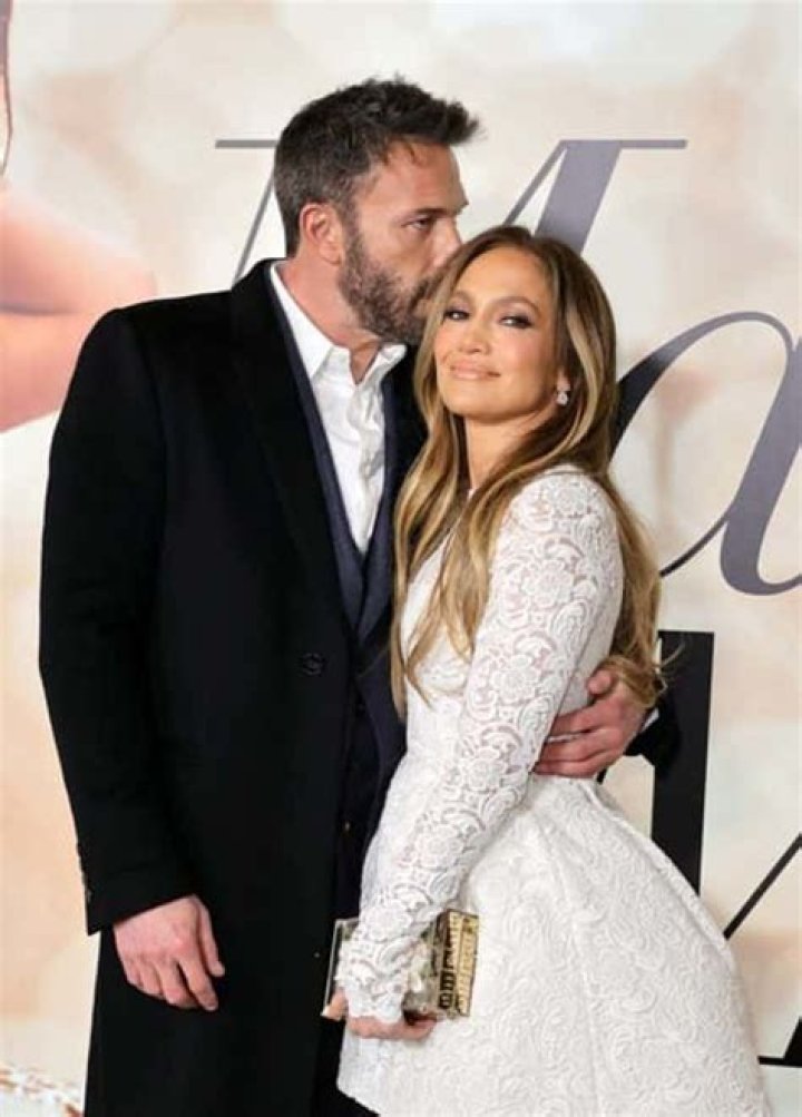 
What Jennifer Garner Was Doing During Ex Ben Affleck And Jennifer Lopez’s Georgia Wedding 