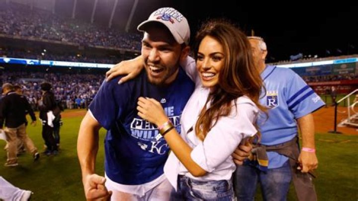 Where is NESN reporter Kacie McDonnell now? Her Wiki: Dating Eric Hosmer, Net Worth, Height, Engaged, Weight