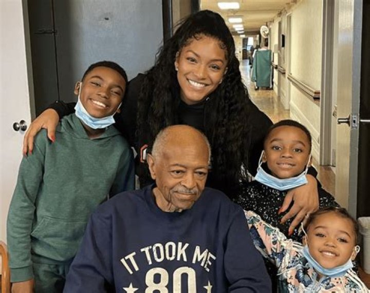 Who Are Drew Sidora Parents Meet Mother Rev. Jeanette And Father Dr Robert Jordan