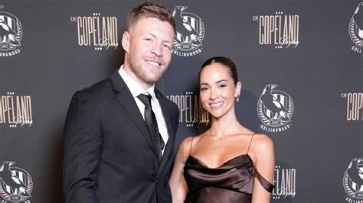 
Who Are Jordan De Goey Parents And Where Are They From? Meet His Father Roger And Mother 