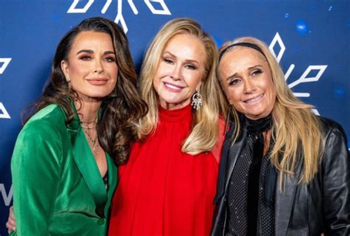 
Who are Kim Richards and Kathy Hilton, sisters of Kyle Richards? 