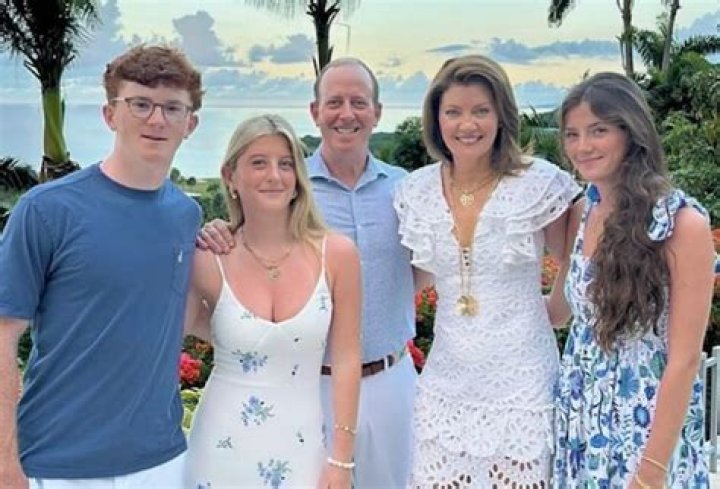 Who Are Victor Davis Hanson Daughters? Everything On Pauline And Susannah Hanson