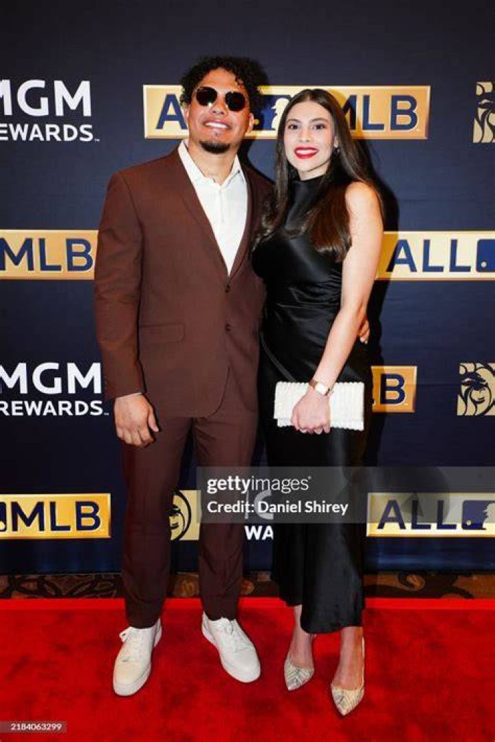 Who Is Andrea Villamizar? Meet The Stunning Wife Of Willson Contreras!