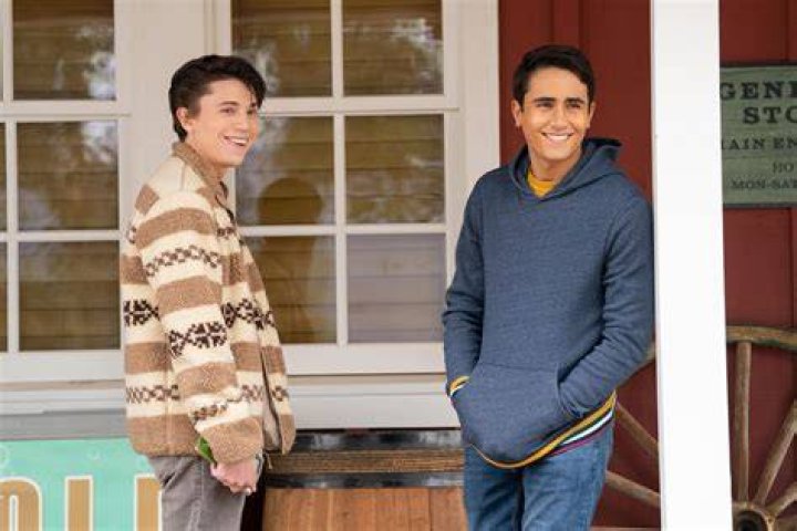 
Who Is Anthony Turpel Dating? On-Screen And Off-Screen Relation Of Young Actor 