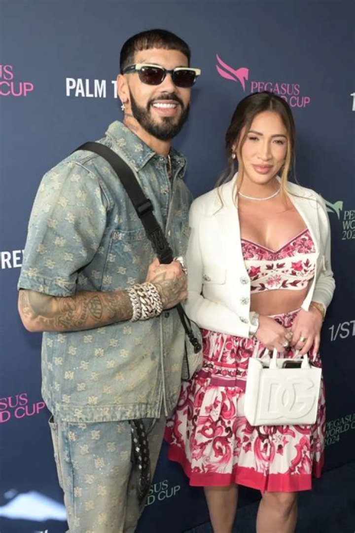 
Who Is Anuel AA New Girlfriend 2022 Yailin la Mas Viral? Are They Married? 
