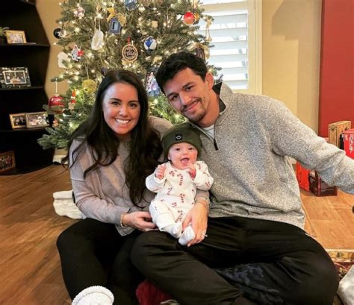 
Who Is Billy Quarantillo Wife Brianna? Age Gap Married Life And Kids 