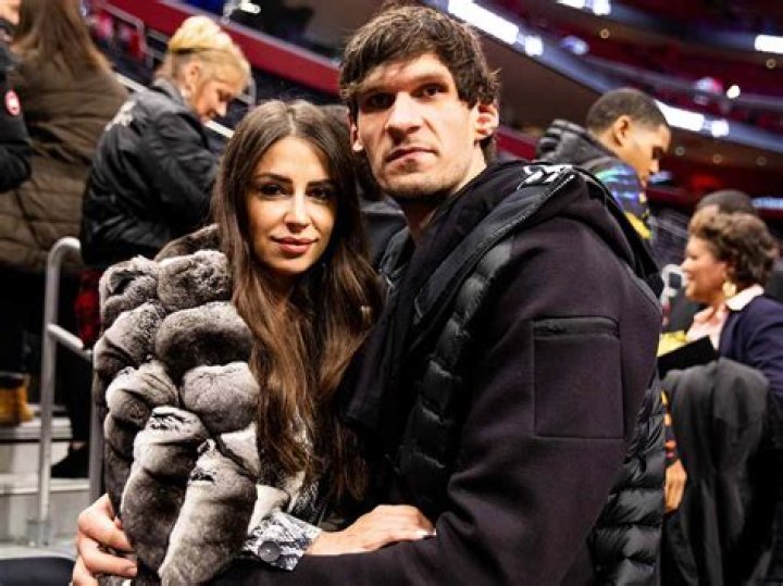 
Who Is Boban Marjanovic and What Do We Know About His Wife Milica Krstić? 