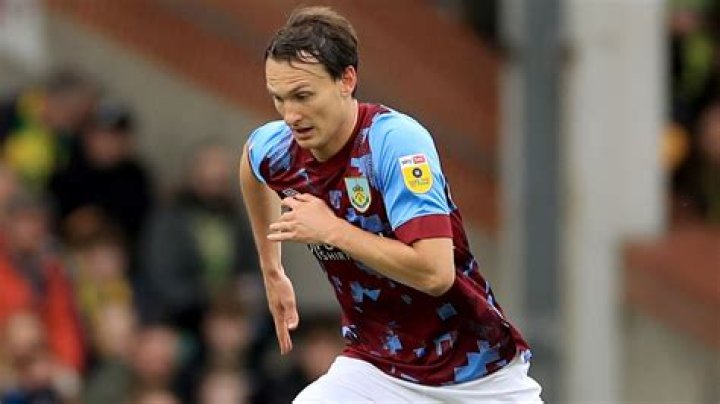 
Who Is Burnley Footballer Ashley Westwood’s Wife Rebecca Westwood? 