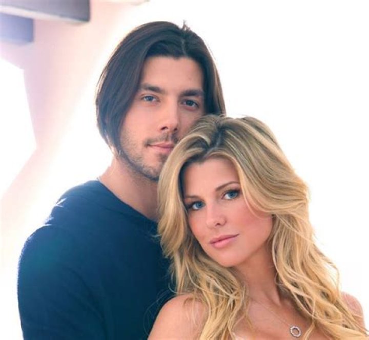 
Who Is Catherine Laflamme? Meet Kris Letang Girlfriend Turned Wife 