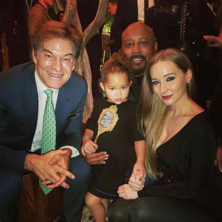 Who Is Heather Taras? Meet The Wife Of Shark Tank Investor Daymond John On Instagram