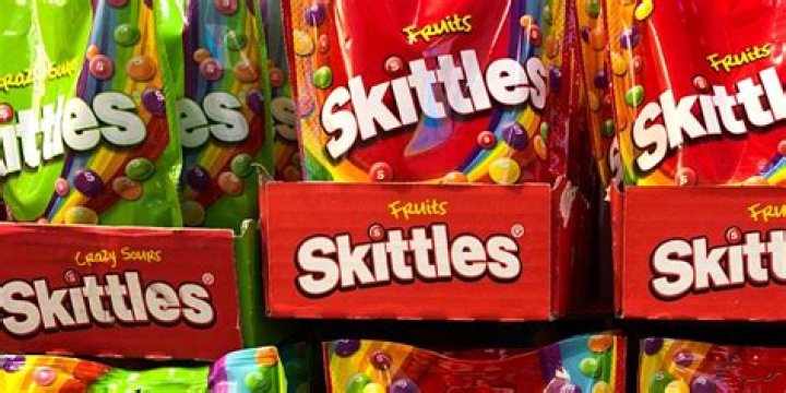 
Who Is Jenile Thames From San Leandro? Skittles Candy Lawsuit Accuser 