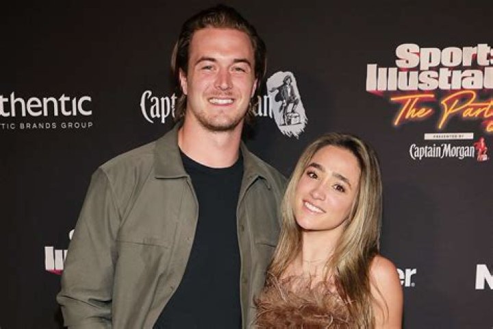 Who Is Kenny Pickett Wife To Be Amy Paternoster? How Tall Is The Womens Soccer Star?