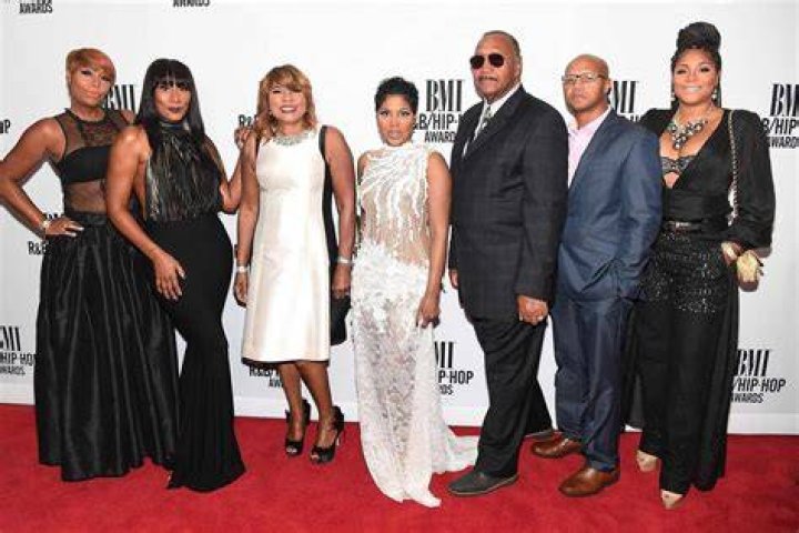 
Who Is Lauren Braxton Mother? Traci Braxton Niece Death Cause – How Did She Die? 