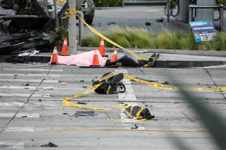 
Who Is Nurse Nicole L. Linton Boyfriend? Woman Arrested For Causing La Brea Accident After Her Lover Fight 