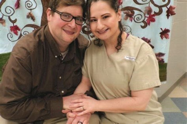 
Who Is Samantha Renke Married To? Know About Her Husband And Disability 