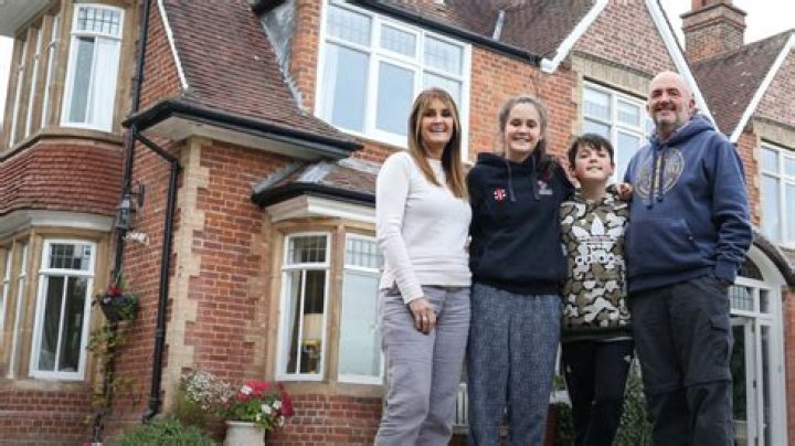 
Who Is Sharon Mercer From Rich House Poor House? Death Cause & Tribute On Channel 5 