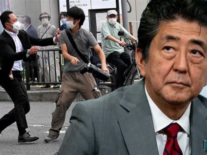 
Who Is Shinzo Abe’s Shooting Suspect Tetsuya Yamagami’s Wife? His Family Background 