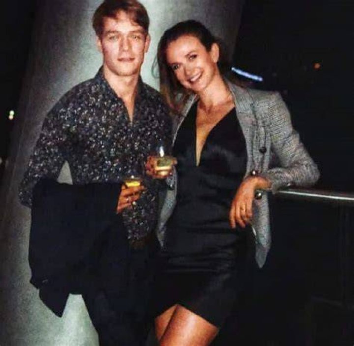 
Who Is Thomas Elms Girlfriend? Meet The Lovely Couple On Instagram 