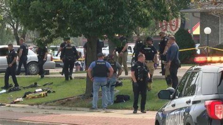 
Who is Zach Robinson, Police officer killed suspect Mohamad Barakat in the Fargo, North Dakota shooting 
