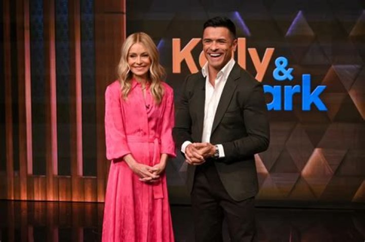 
Who Was Anthony Presley? Wife Rasheda Patton Wedding On Live with Kelly and Ryan 