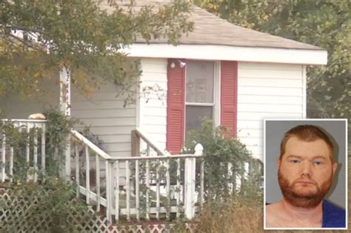 
Woman stabbed 100 times, beheaded by drunk boyfriend after refusing to have sex with him 