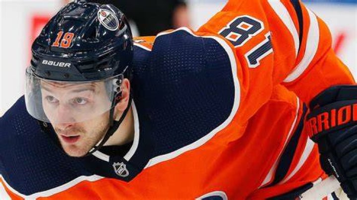 
Zach Hyman Height, Weight, Net Worth, Age, Birthday, Wikipedia, Who, Nationality, Biography 